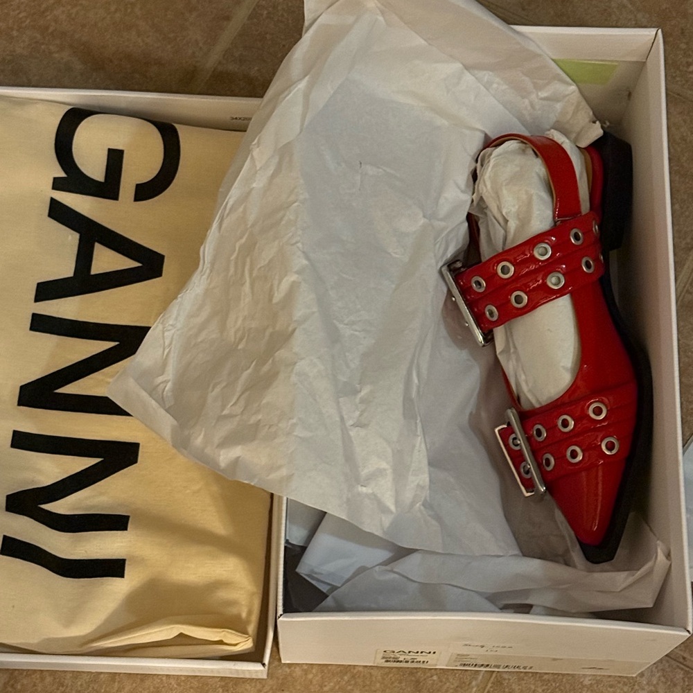 GANNI Feminine Buckle Slingback Ballerinas in Red